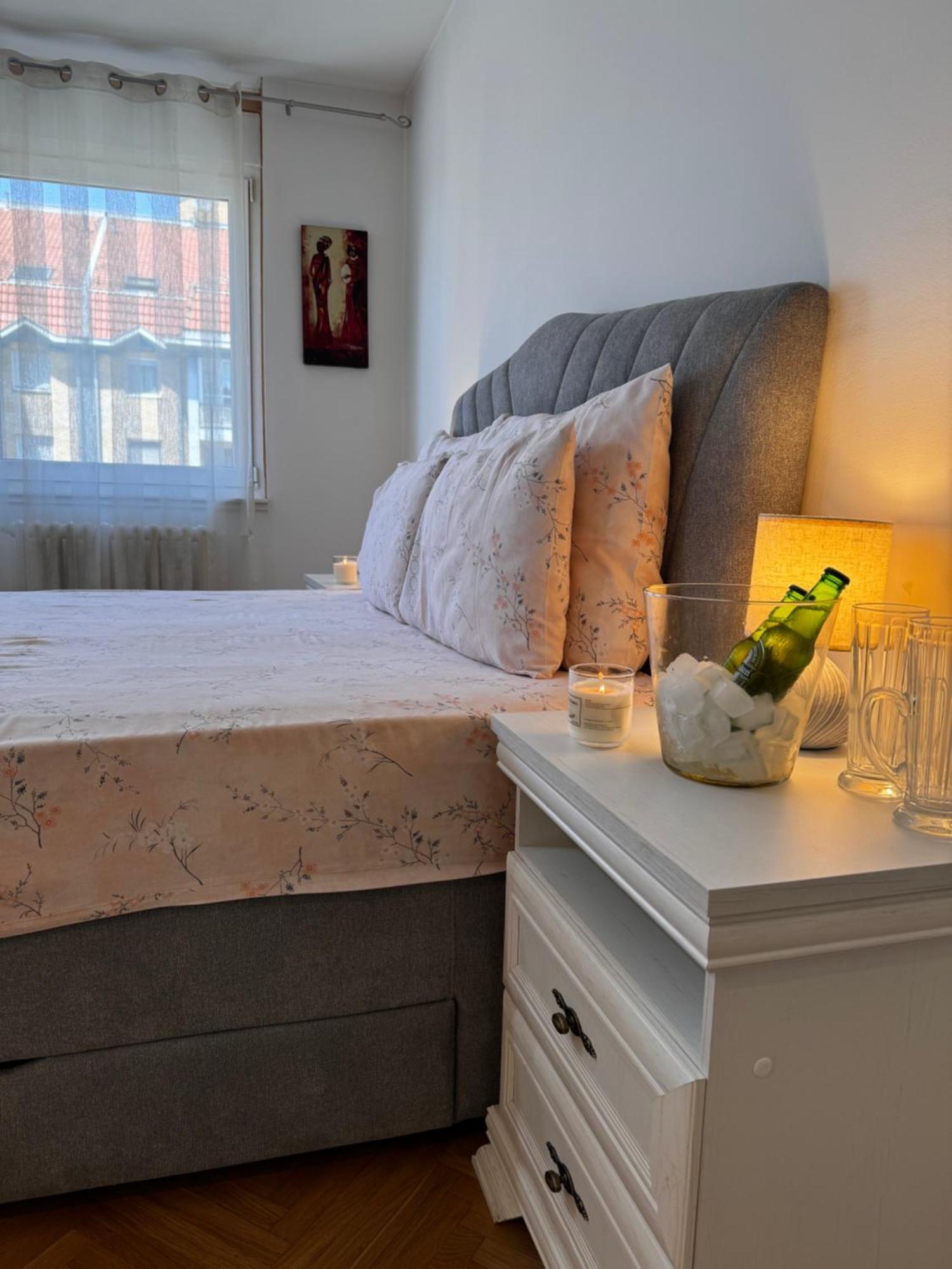 Post Apartmani - Sajam Novi Sad Ngoại thất bức ảnh